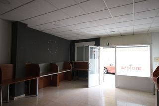 Local comercial en alquiler en Las Flores - Huerta en Gabias (Las)