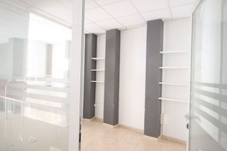 Local comercial en alquiler en Las Flores - Huerta en Gabias (Las)