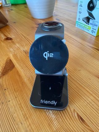 Cargador 3 en 1 Qi2 MagSafe Friendly