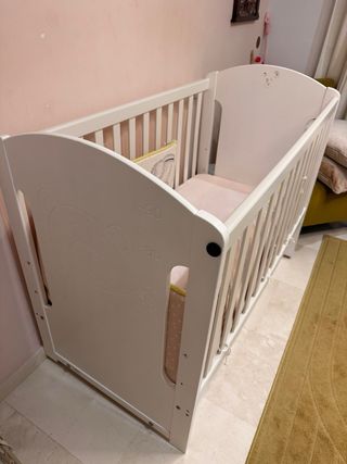 Cuna infantil con cajón