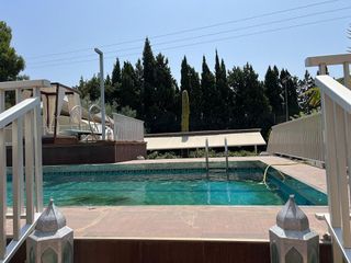 Chalet en alquiler en Elda