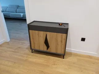 Consola de entrada moderna