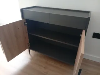 Consola de entrada moderna