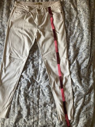 Pantalón vaquero blanco
