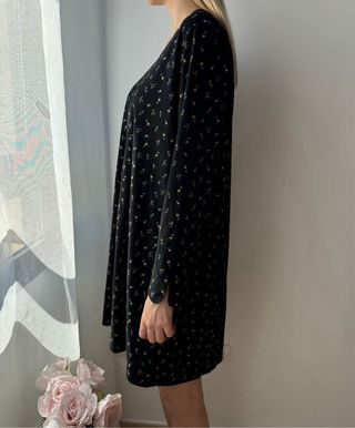 Vestido Kiabi negro flores talla XL