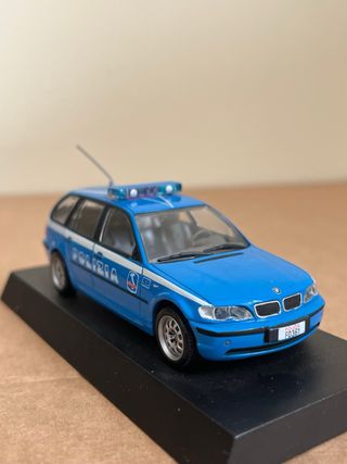 BMW 320 D Touring 2003 Polizia 1:43