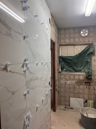 Servicios de Alicatado Profesional