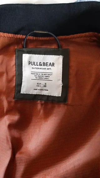 Cazadora Bomber Pull&Bear Verde Militar