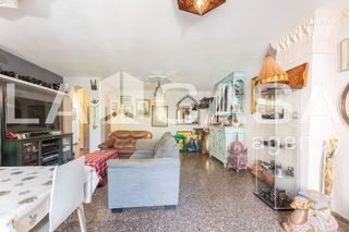 Piso en venta en La Vega Baixa en Valencia