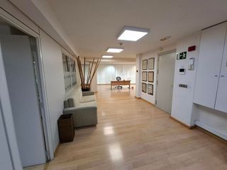 Oficina en venta en Centro en Alicante