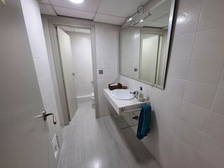 Oficina en venta en Centro en Alicante