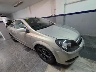 Opel Astra 2007