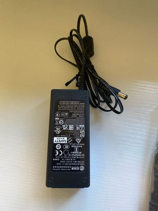 Monitor MSI PRO MP243X 100Hz Negro