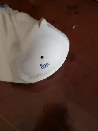 Figura de porcelana Nadal niña