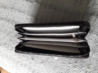 Cartera Beverly Hills Polo Club Gris. Billetera.