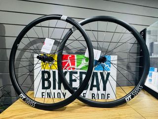 Rodas DT Swiss R1800 Disco Perfil 30