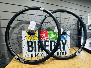 Rodas DT Swiss R1800 Disco Perfil 30