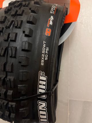 Cubierta Maxxis Minion DHF 29 DH Casing