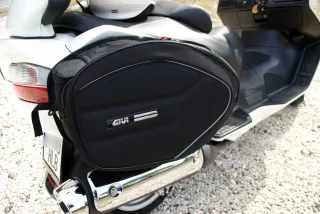 Suzuki Burgman 650 Executive (Full Equip) - 2012