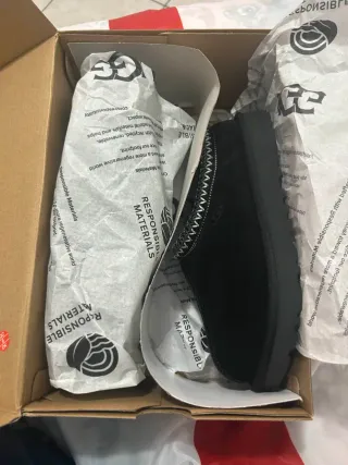 UGG Tasman Nero EU 38