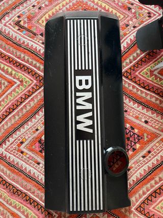 Tapa motor BMW