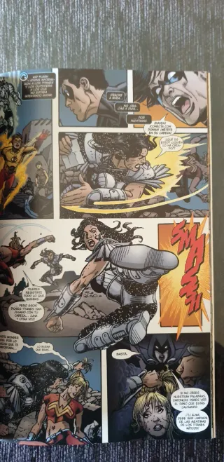 EL REGRESO DE DONNA TROY (DC Cómics)