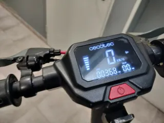 Monopatín Cecotec Bongo Z