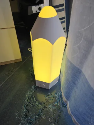 Matita IKEA per comodino