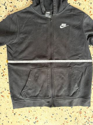 Sudadera Nike Negra Vintage Logo Bordado