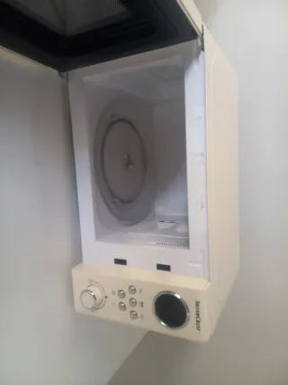 Microondas Silvercrest Blanco