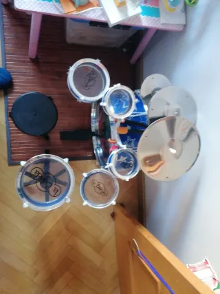 Batería infantil azul con estrellas