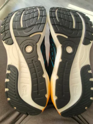 Brooks Glycerin 20 Talla 44 - Muy Buen Estado