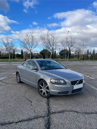 Volvo C70 2007