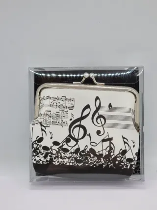Monedero con notas musicales