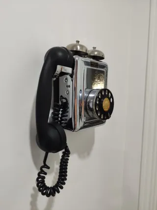 Teléfono antiguo Standard Electrica pared