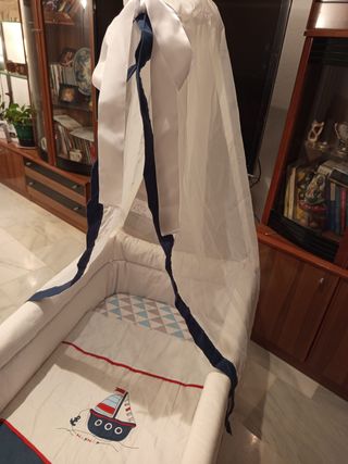 Mini Cuna Naf Naf - Modelo Barco