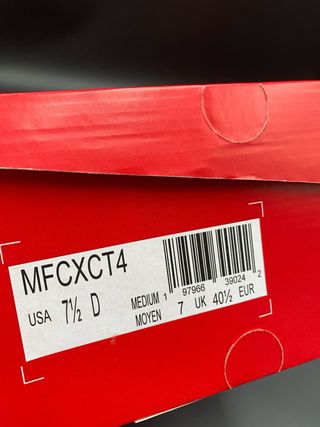 New Balance Rebel V4