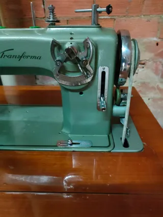 Máquina de coser Refrey Transforma