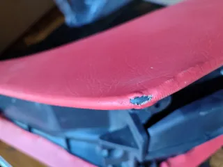 Asiento Sillín Yamaha DT50/DT80 Rojo y negro.