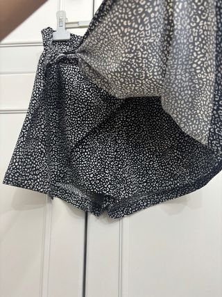 Falda pantalón Zara estampado blanco y negro