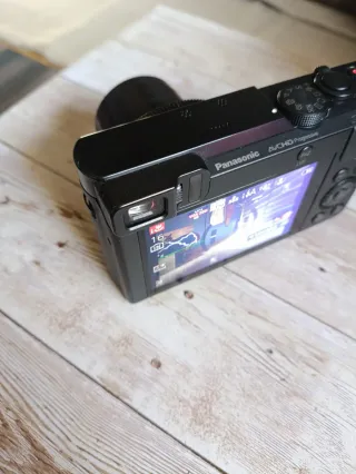 Panasonic Lumix TZ70 Negra