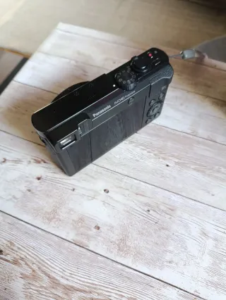 Panasonic Lumix TZ70 Negra