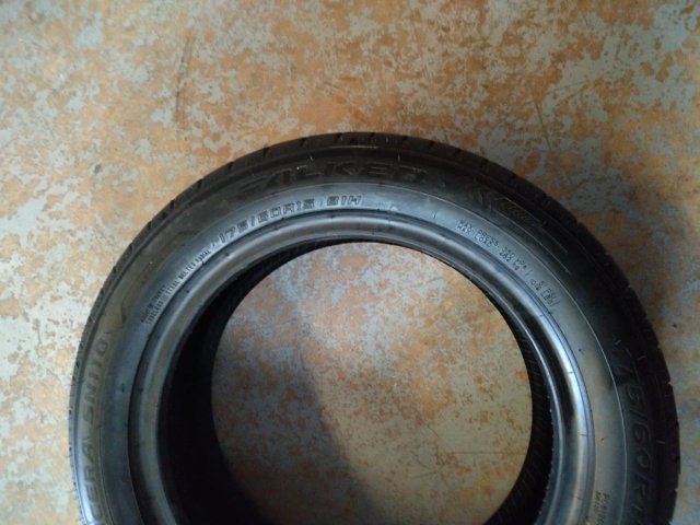 Neumáticos Falken 175/60 R15 81H