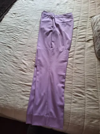 Pantalón lila
