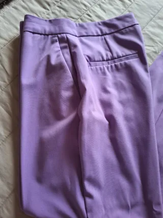 Pantalón lila