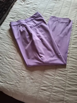 Pantalón lila