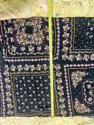 Scampolo stoffa nera fiori 220x85