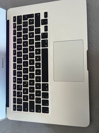 MacBook Air 13 2017 8GB RAM 128GB SSD