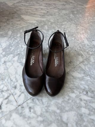 Zapatos de Salón Marrones