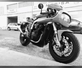 Suzuki GSX750R Café Racer 1992